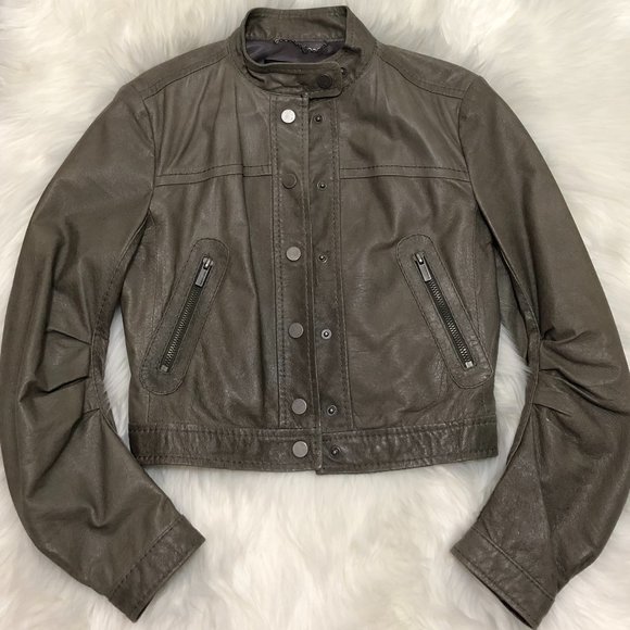 ✨HOST PICK✨ BCBGMaxAzria (Lead) Crop Moto Leather Jacket - Size XXS - Picture 4 of 14
